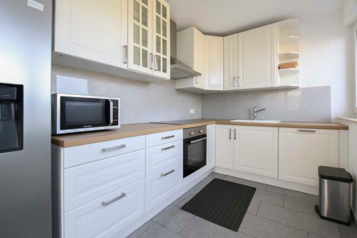 Moderne Einbauküche