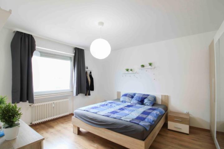 Schlafzimmer L