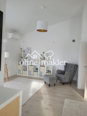 Wohnzimmer/Küche/Essbereich OG