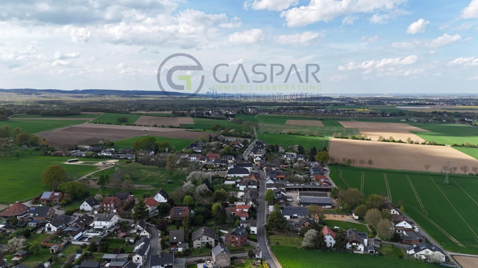 Drohnenaufnahme Umgebung Berzbuir