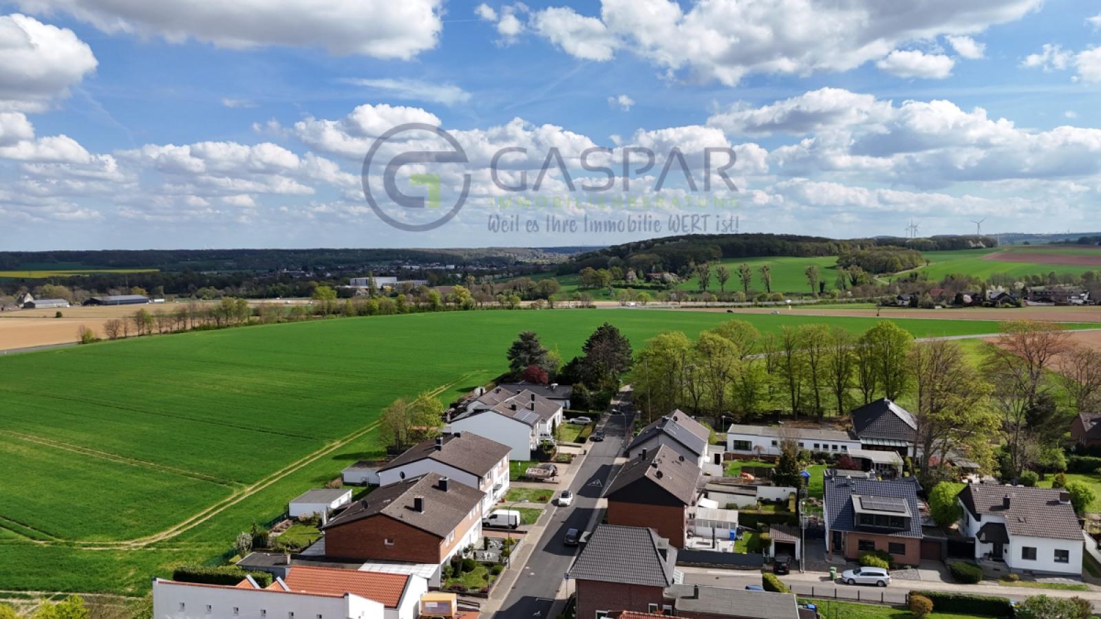 Drohnenaufnahme Umgebung Berzbuir