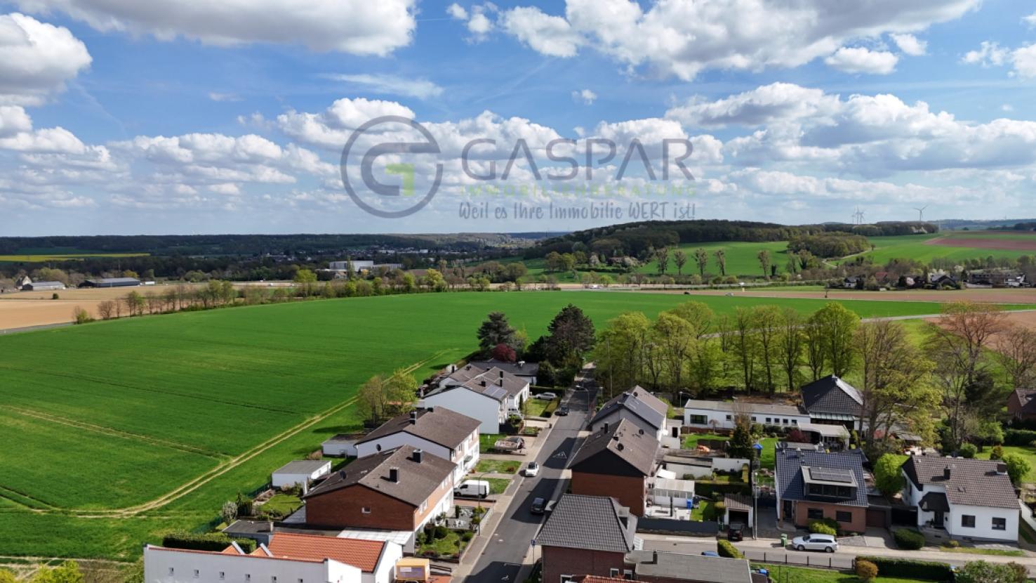 Drohnenaufnahme Umgebung Berzbuir