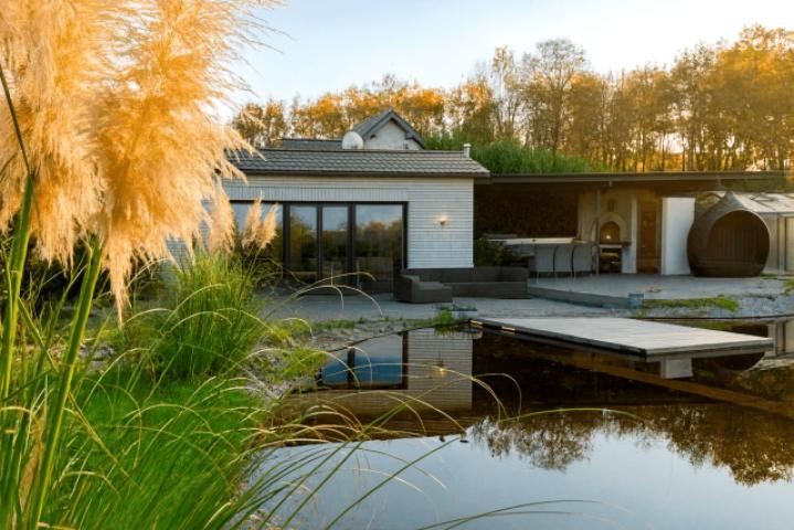 Ansicht Schwimmteich