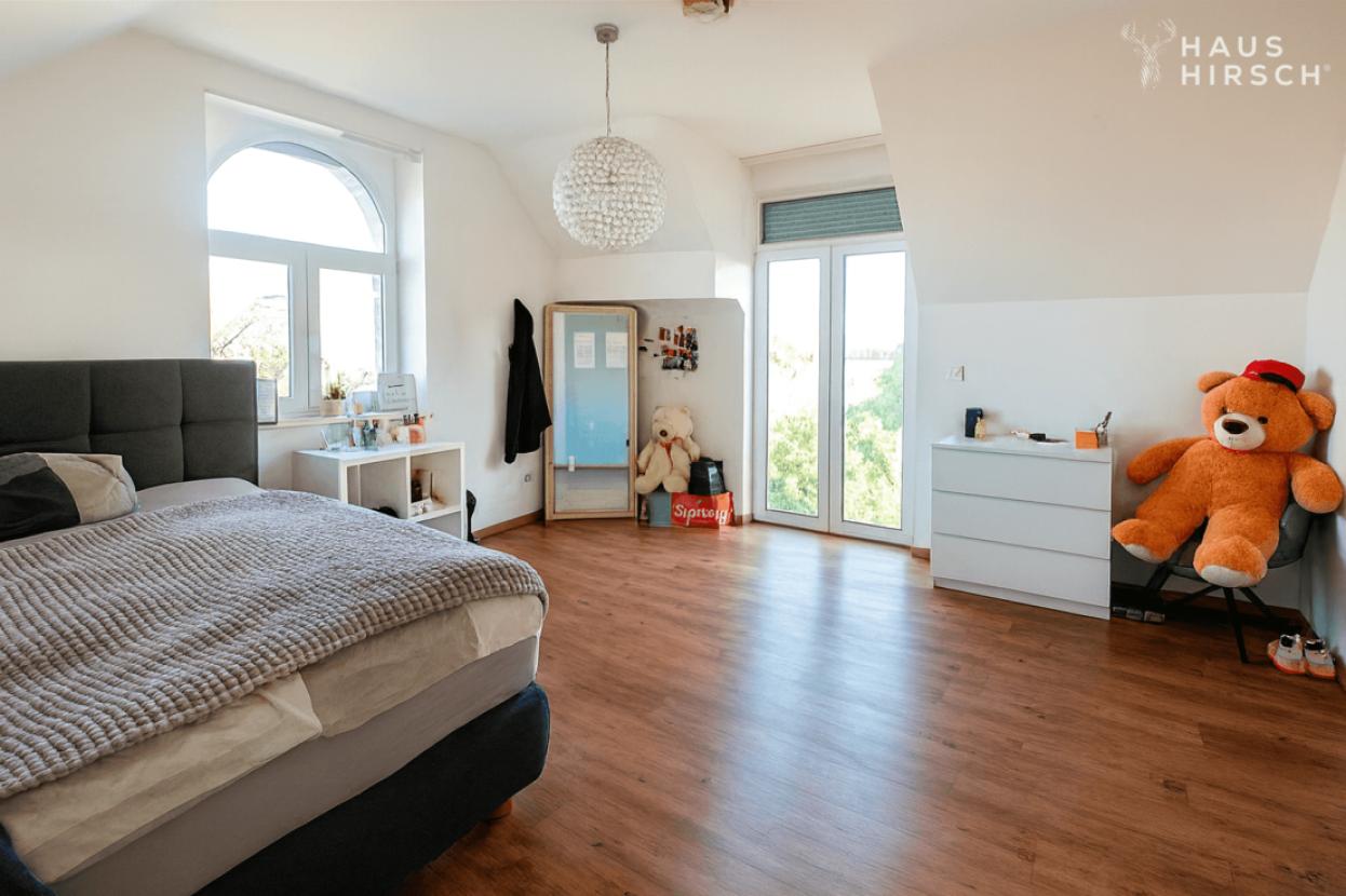 Schlafzimmer/Kinderzimmer OG