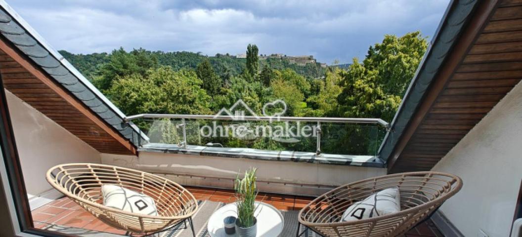 Sonnenbalkon mit Festungsblick