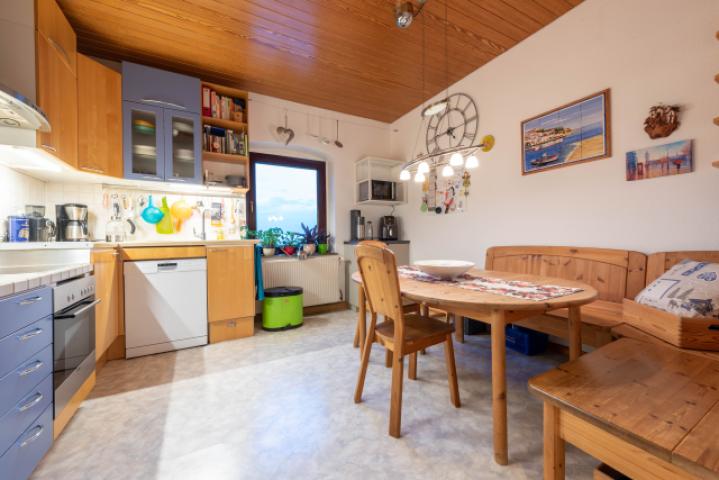 weitere Ansicht separate Küche