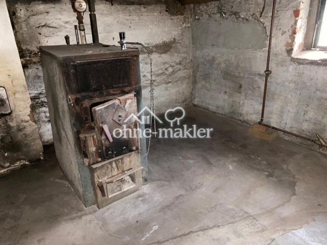 Festbrennstoffkessel