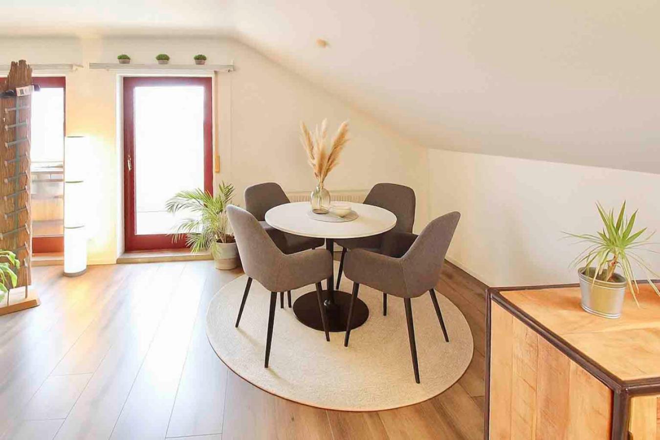 Essbereich-KI-generiert