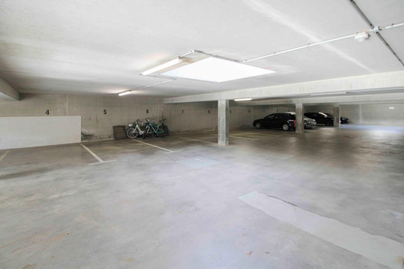 Tiefgarage Anischt 01