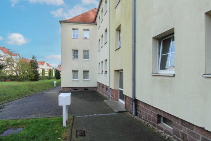 Hausansicht straßenseitig 01
