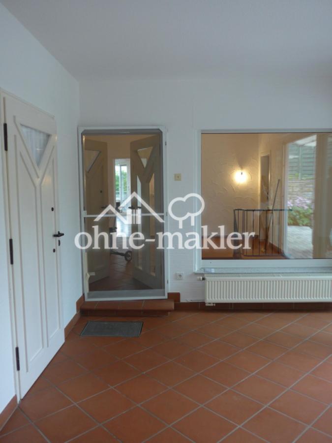 Blick Hundezimmer in die Diele