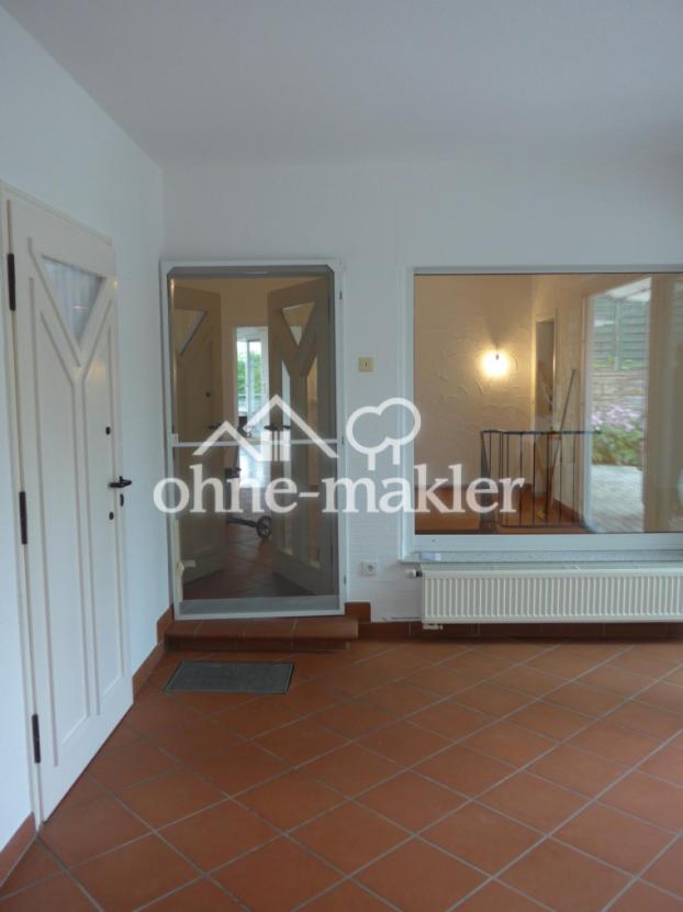 Blick Hundezimmer in die Diele