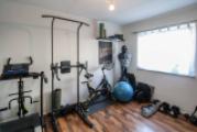 07. Fitnessraum_ Schlafzimmer