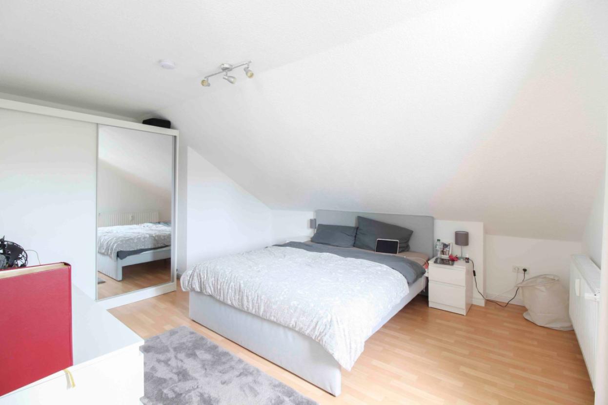 Schlafzimmer Dachgeschosswohnung