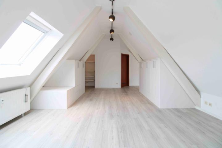 Schlafzimmer 3.OG (4)