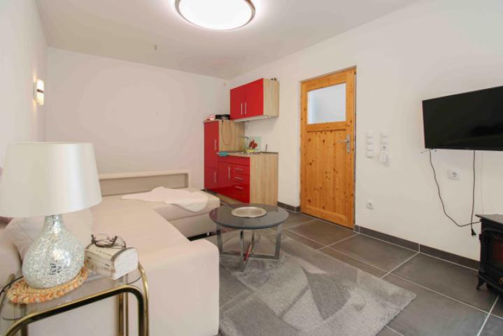 Lounge EG mit Terrasse (2)