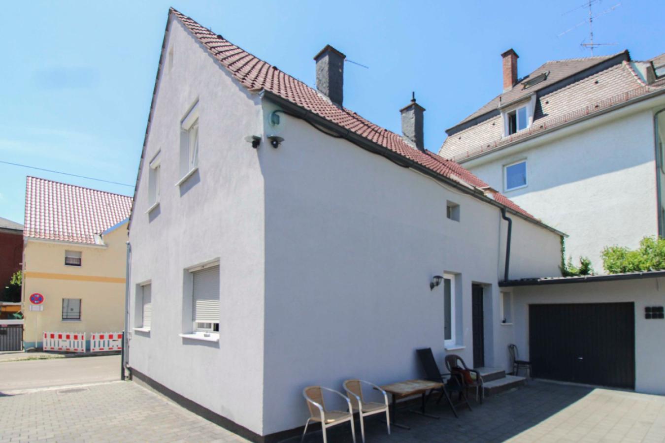 Außenansicht (Hinten)