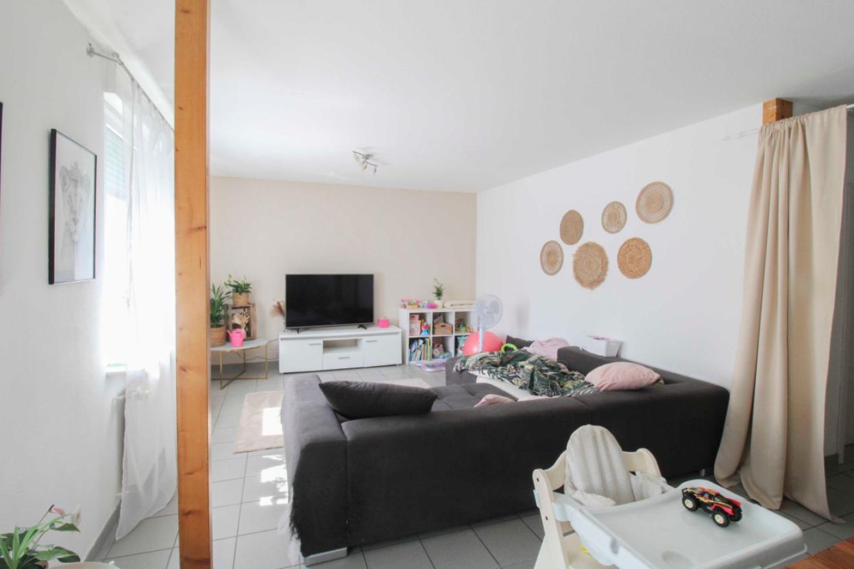 Wohnzimmer Wohnung EG