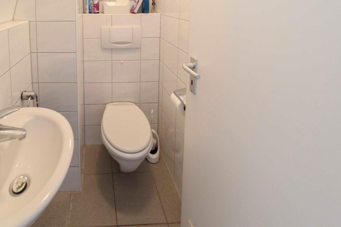 Gäste-WC Wohnung OG