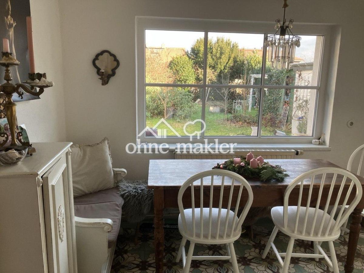 Essplatz im Anbau mit Blick