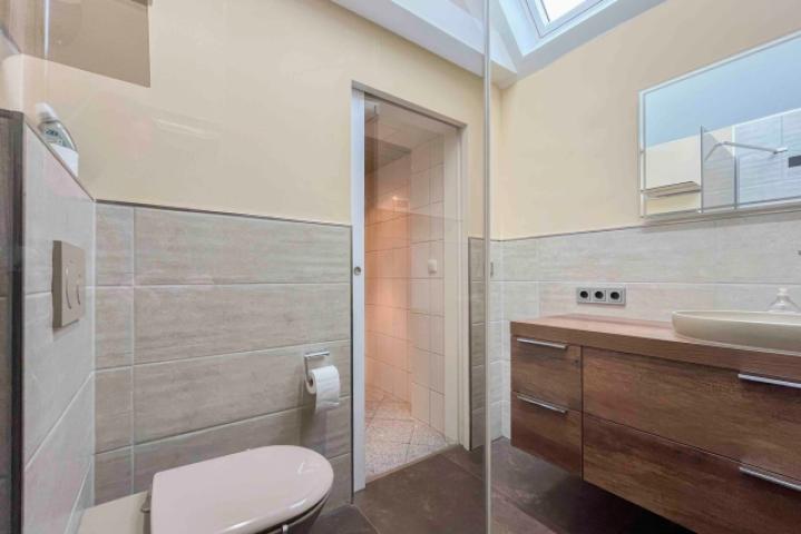 Badezimmer (2)