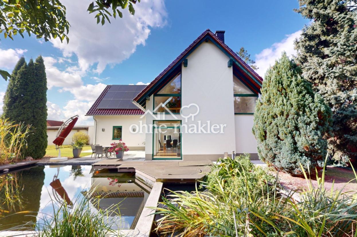 Haus vom Garten aus (Osten)