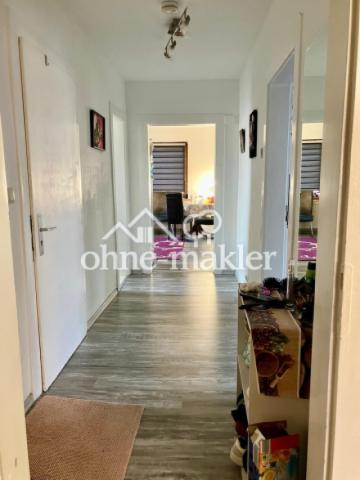 Flur Richtung Küche 