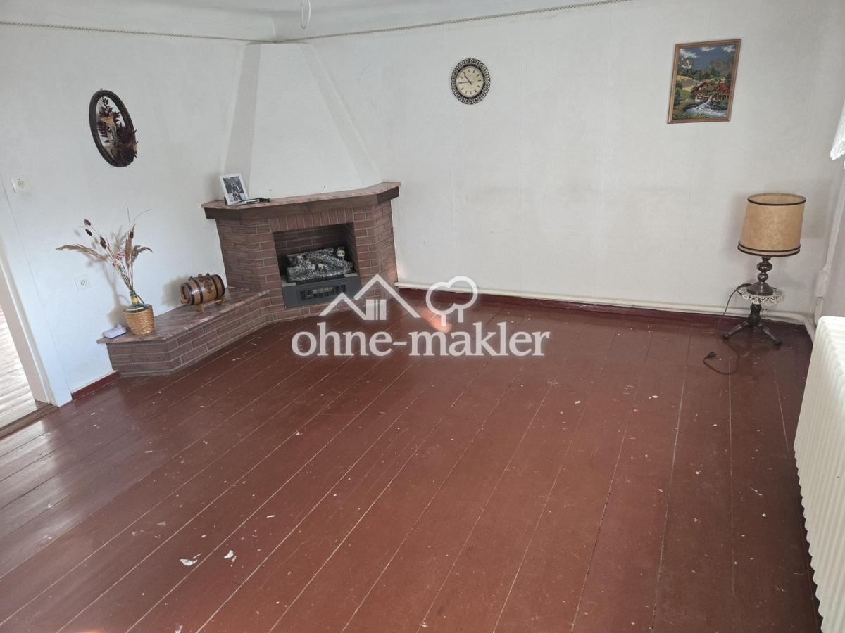 Wohnraum unten-Elektrokamin