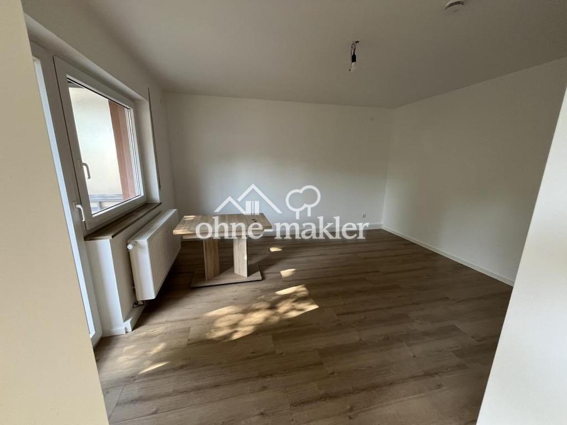 Wohnzimmer von der Küche