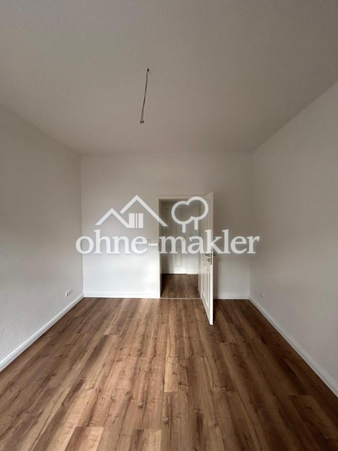 Zimmer 1 Fensterseite 1