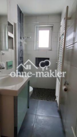 Bad mit WC und Dusche