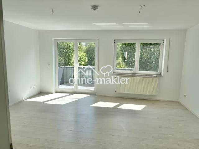 2. Zimmer OG mit Balkon