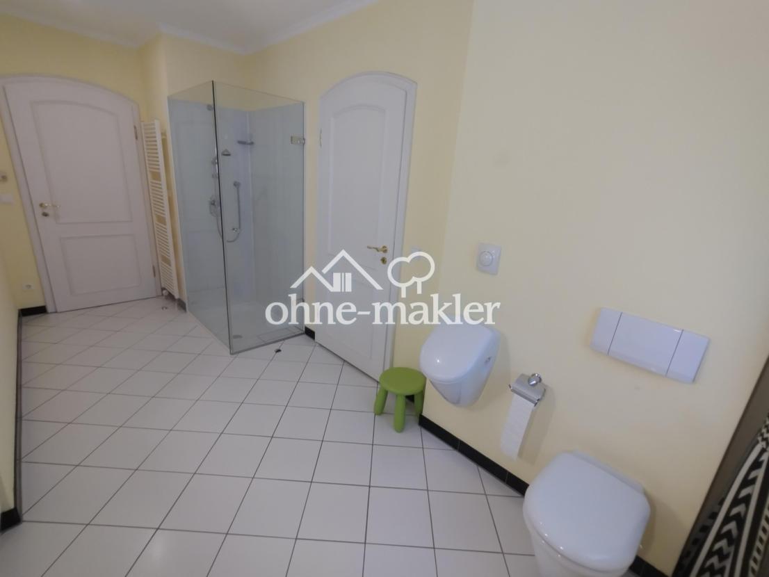 Bad zum Kinderzimmer