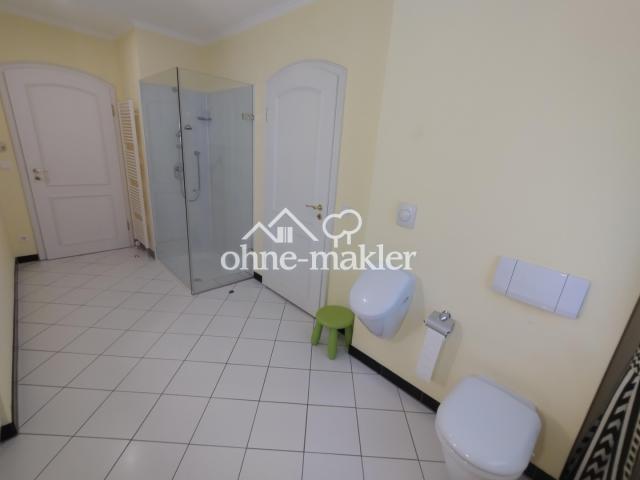 Bad zum Kinderzimmer