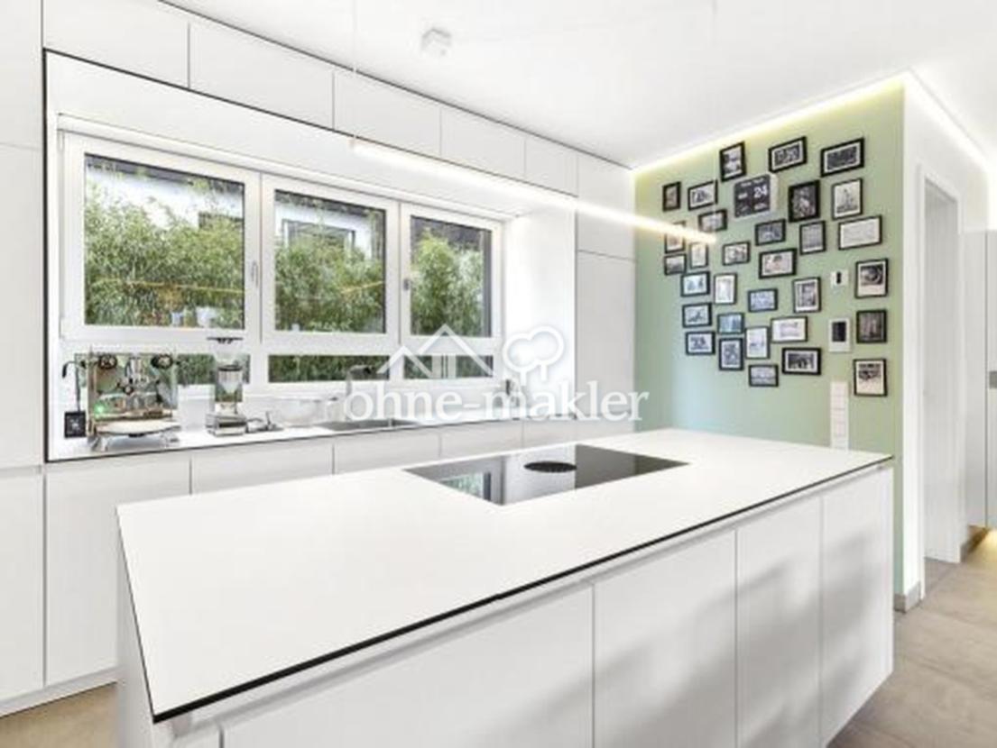 Townhouse Buchrain / Frankfurt