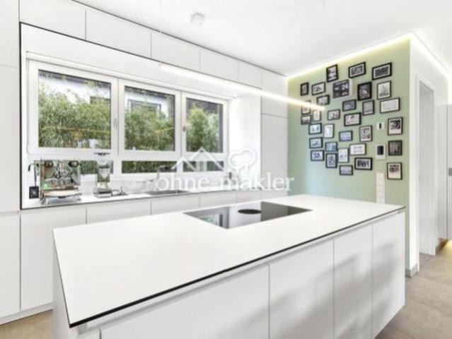 Townhouse Buchrain / Frankfurt