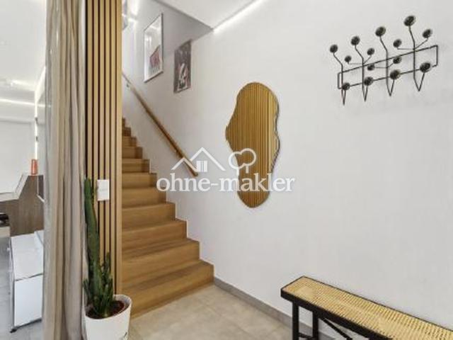 Townhouse Buchrain / Frankfurt