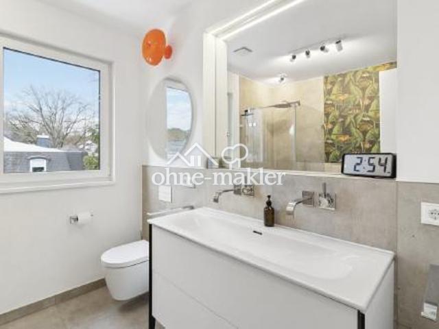 Townhouse Buchrain / Frankfurt