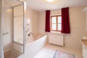 Badezimmer EG
