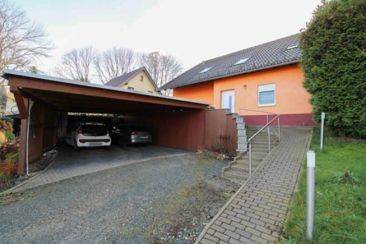 Hausansicht straßenseitig 03