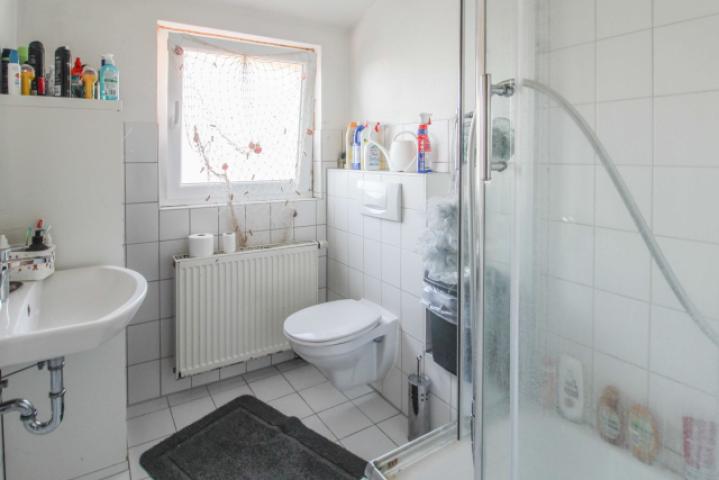 Badezimmer 2