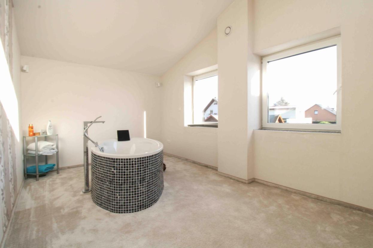 (potenzielles) Badezimmer OG