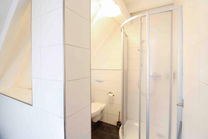 Badezimmer Ansicht 2