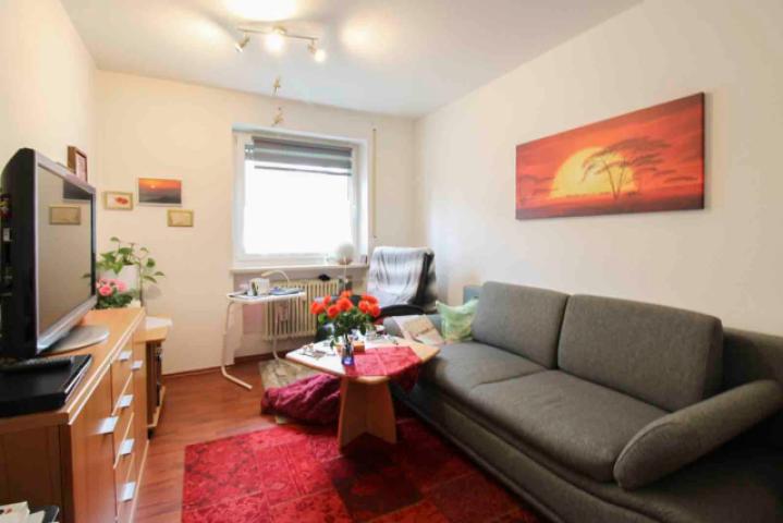 84b33612-e1ae-49c4-b25a-60f7a2bd2ce4