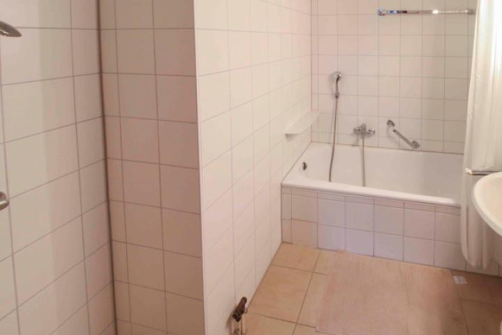 Badezimmer 2 OG