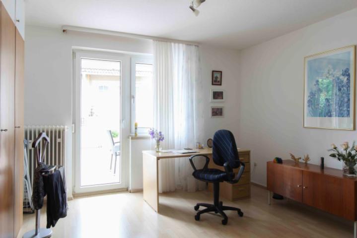 Schlafzimmer Hochparterre-Wohnung