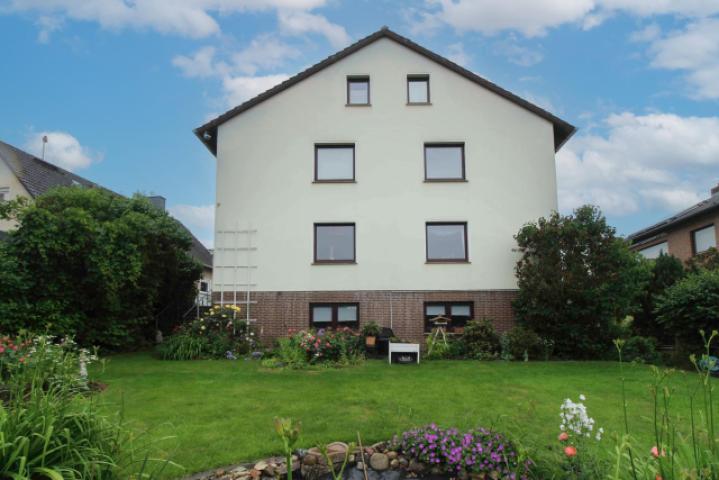 Hausansicht vom Garten