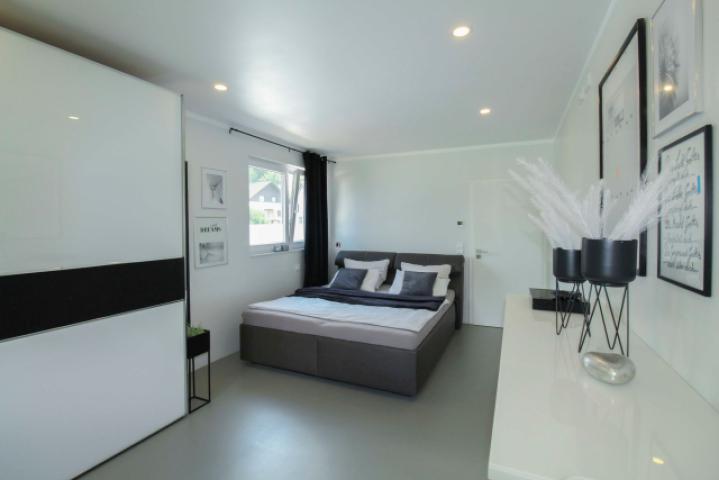 Elternschlafzimmer 1. OG