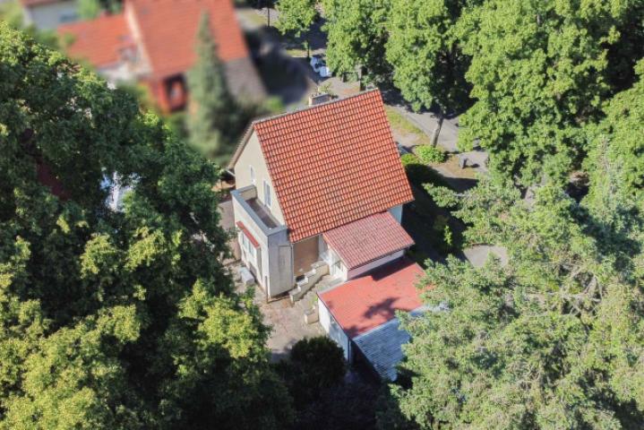 Luftbild Haus von schräg hinten