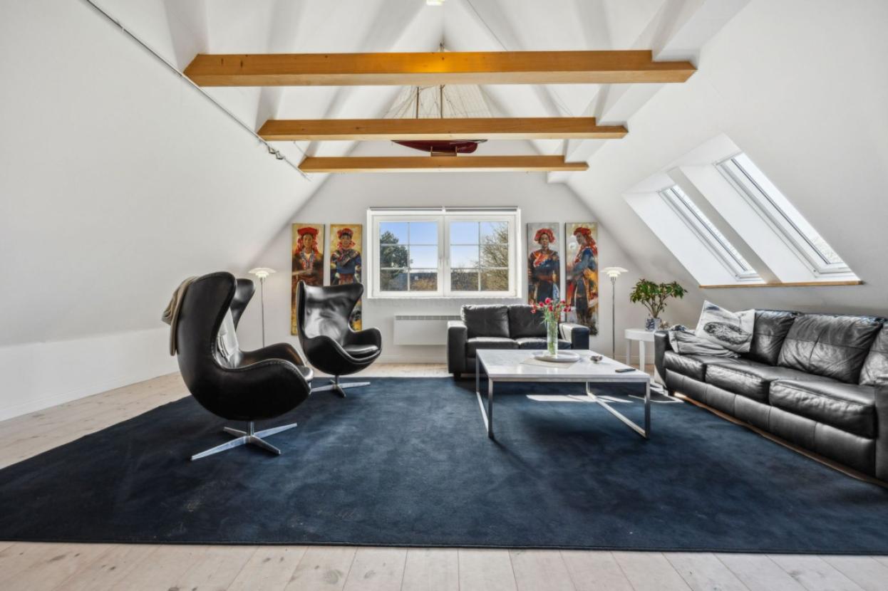 Wohnzimmer Hauptgebäude